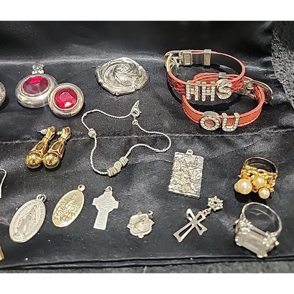 misc lot jewelry vintage Over 30 Pieces - Picture 8 of 14